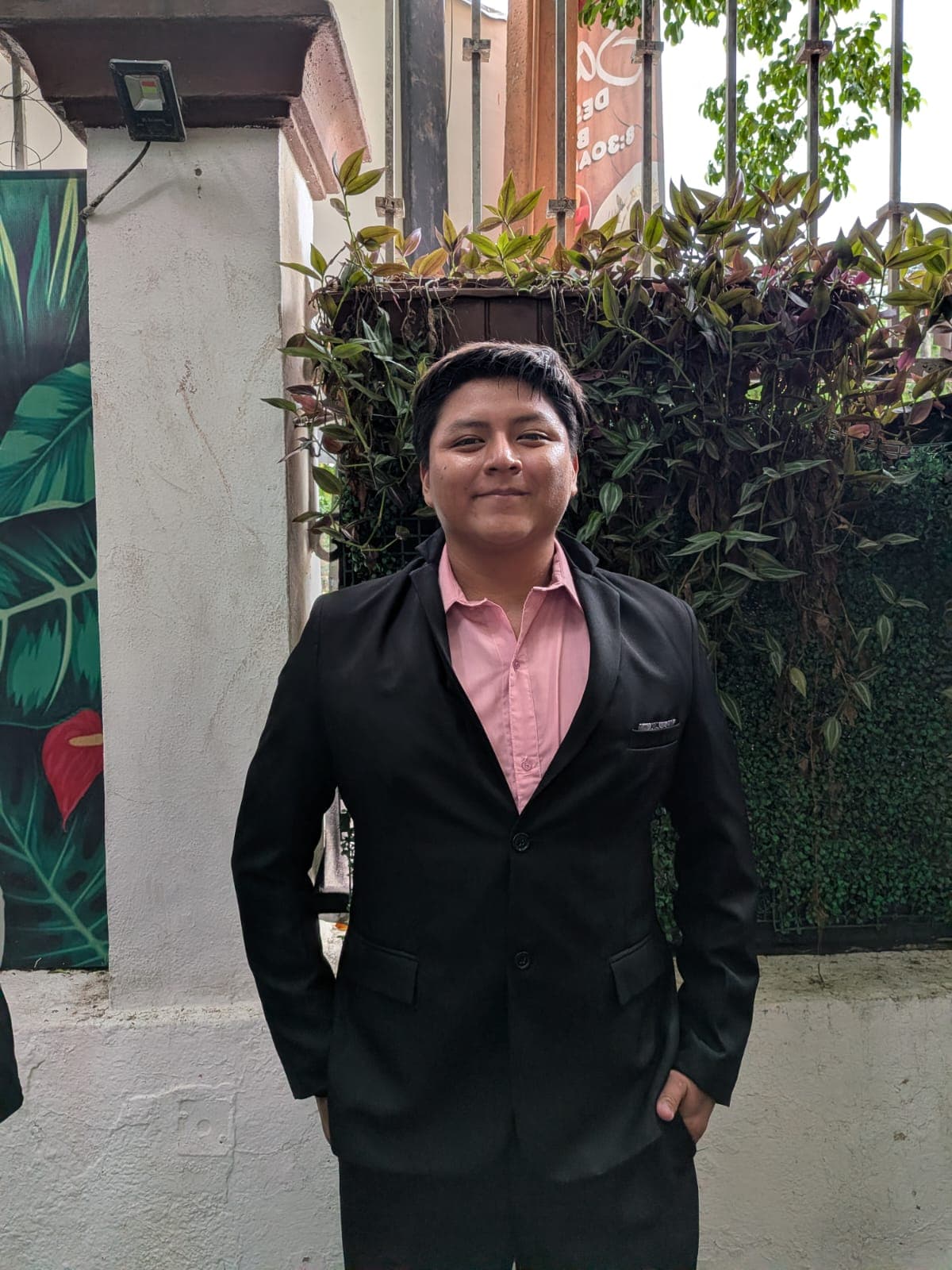 Andrés Uriostegui
